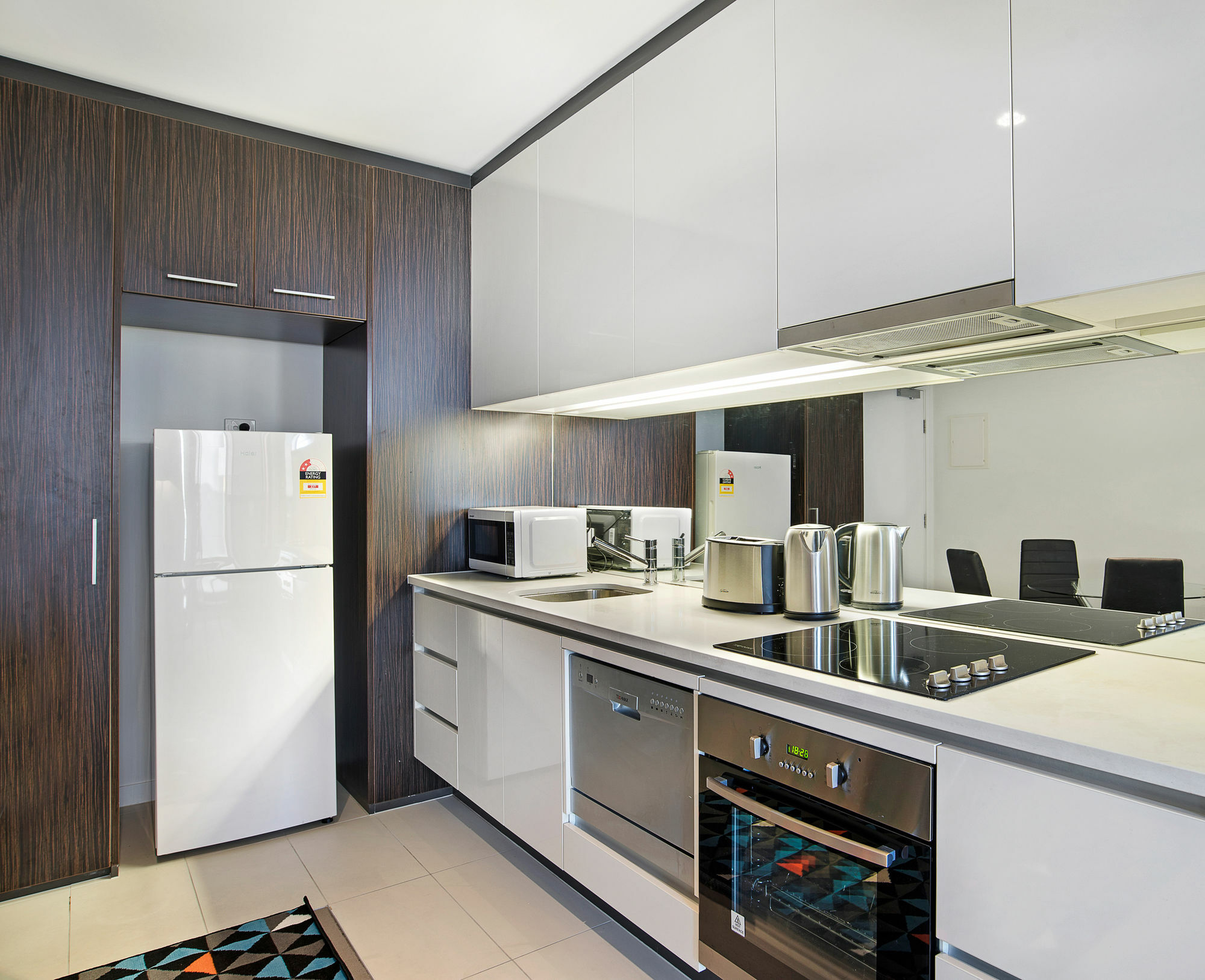 Ifsuites Upper West Side Apartment Melbourne Ngoại thất bức ảnh